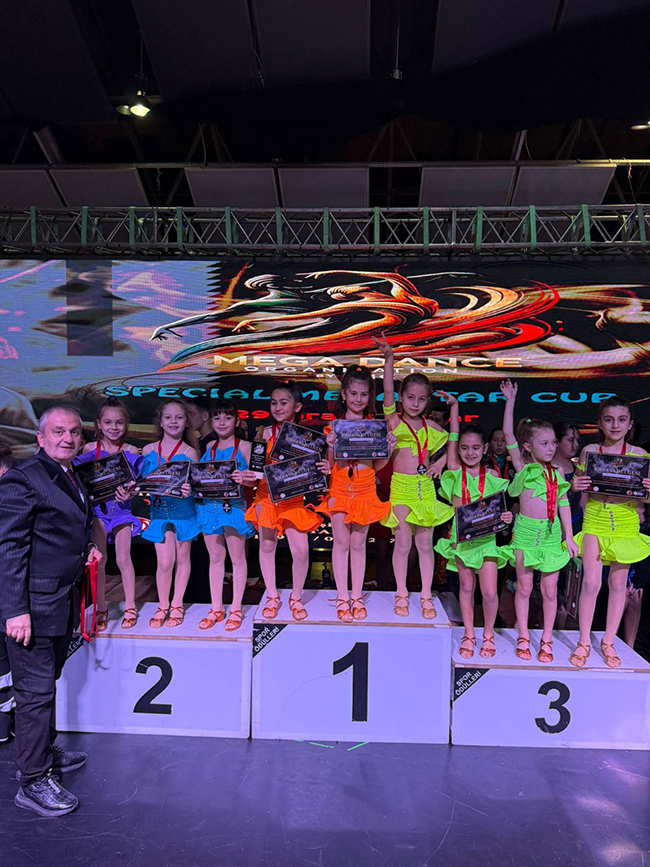 Dansın Megastarından Mega Yarışma